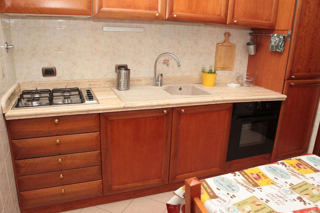 Vatican Stemar House ローマ 部屋 写真