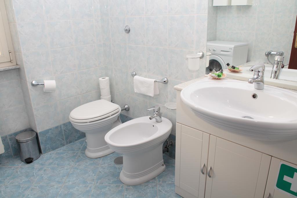 Vatican Stemar House ローマ 部屋 写真